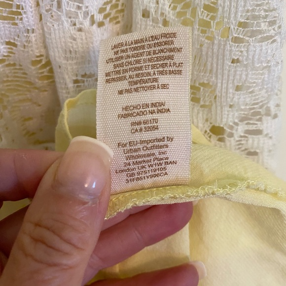 🎉HP🎉 Floral , lacey ROCCO dress - Picture 4 of 13